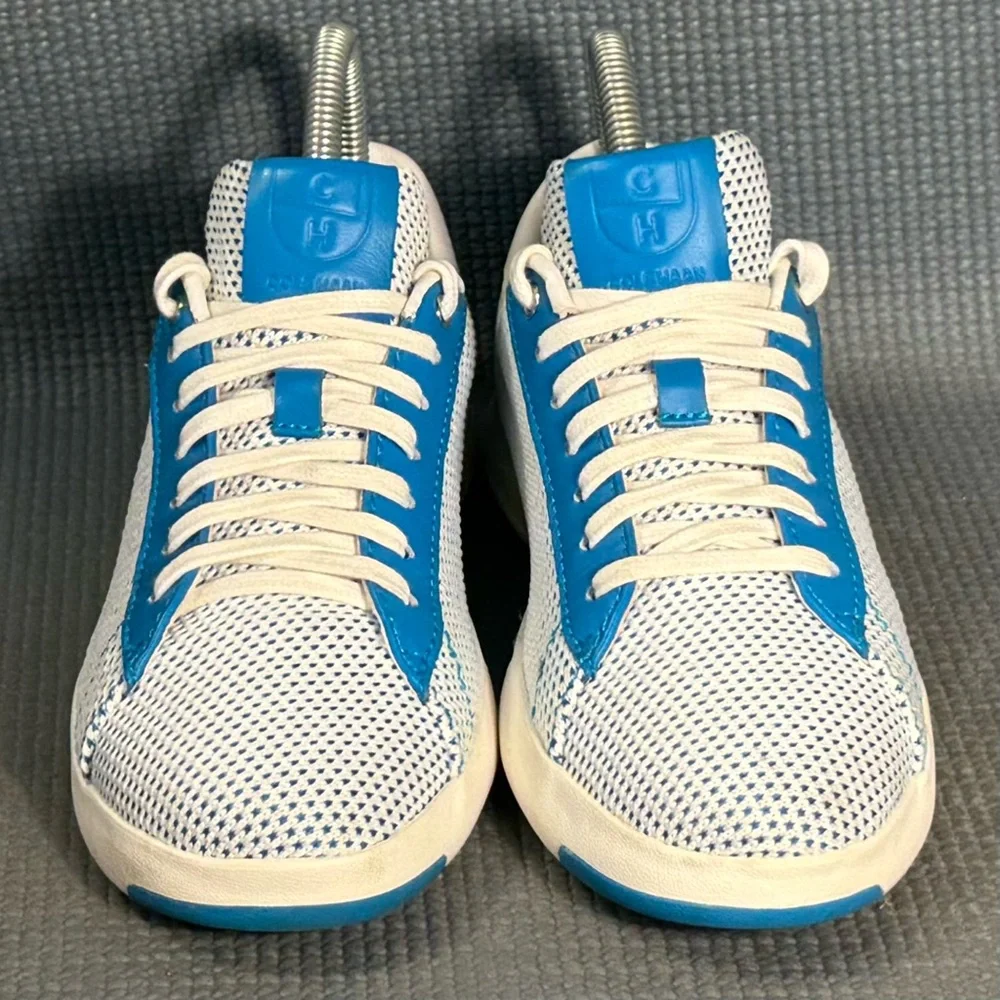 Cole Haan Women’s GrandPro Tennis Classic Sneakers White/Blue Size 6.5‎